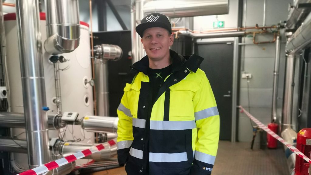 Kaukolämpöasentajan työ on monipuolista Hyvinkään Lämpövoimalla